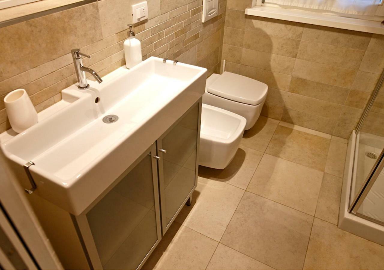 Casa Vacanze Barcola Trieste Bagian luar foto