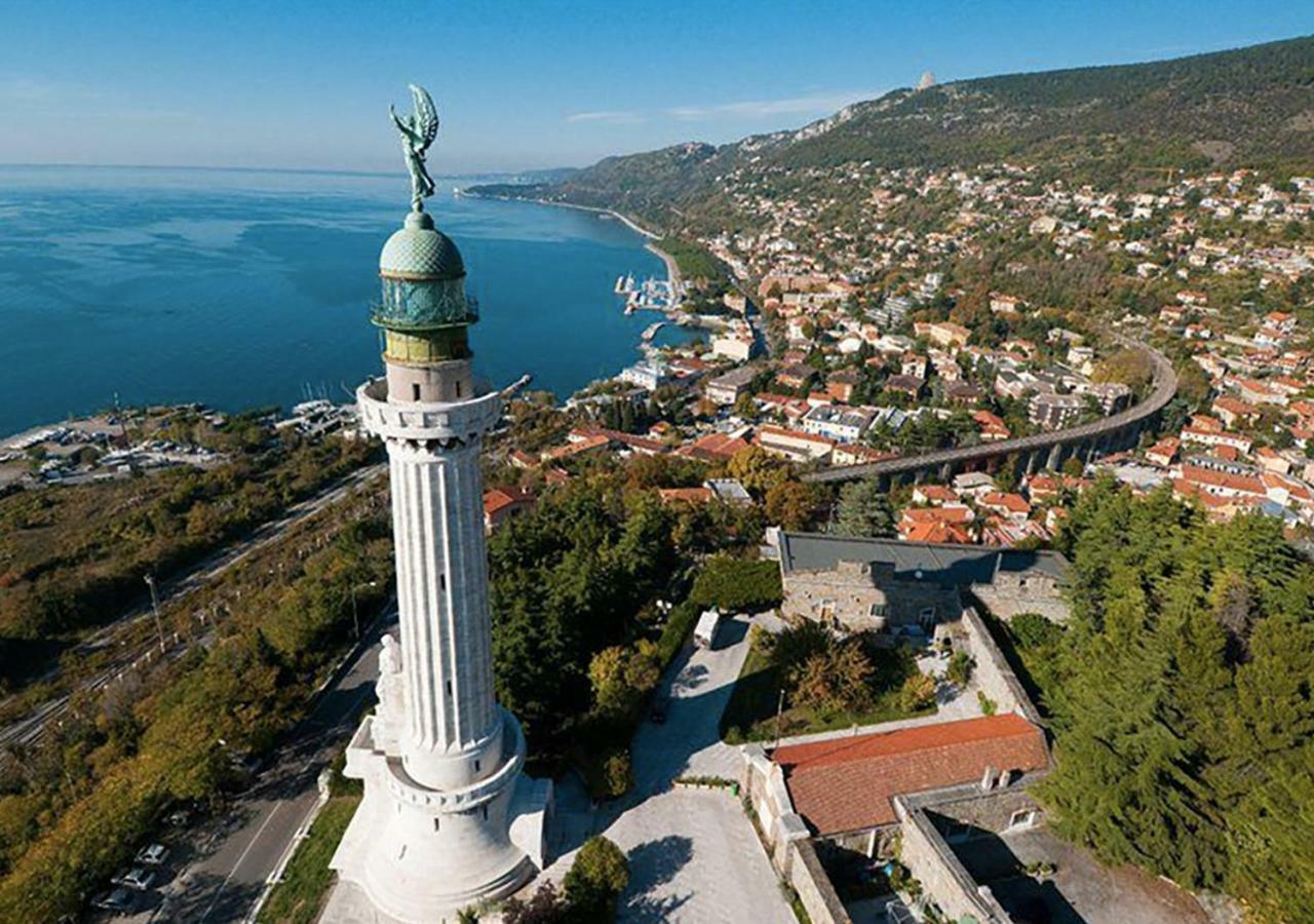 Casa Vacanze Barcola Trieste Bagian luar foto